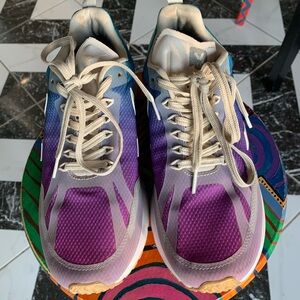 Veja Women's Purple and Blue Gradient Sneakers